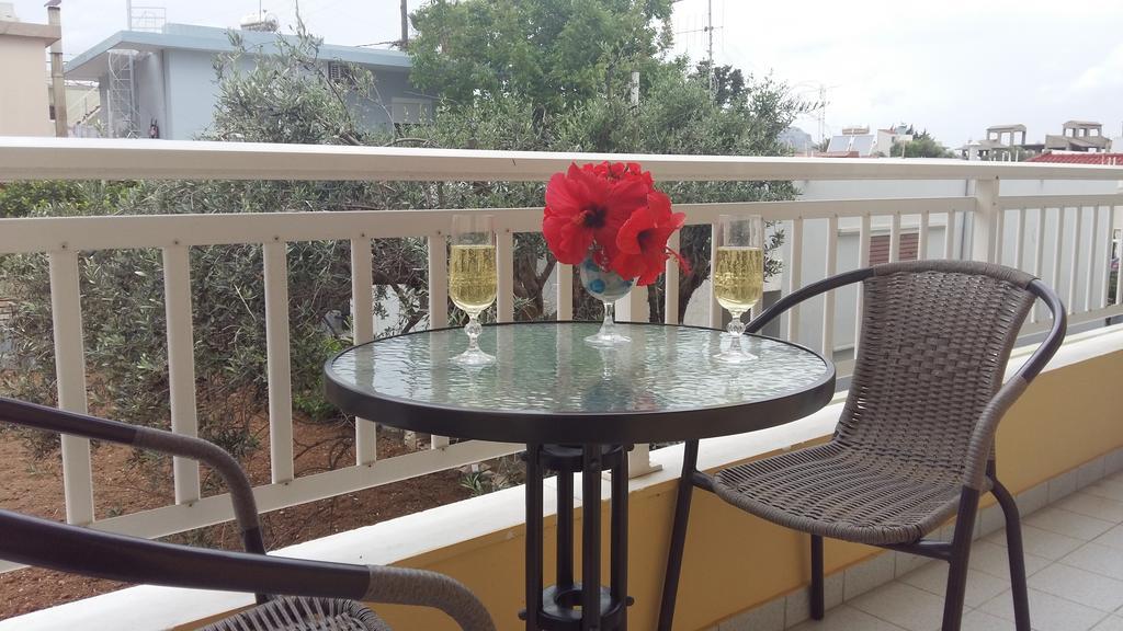 Pantheon Deluxe Apartments Арханґелос Екстер'єр фото